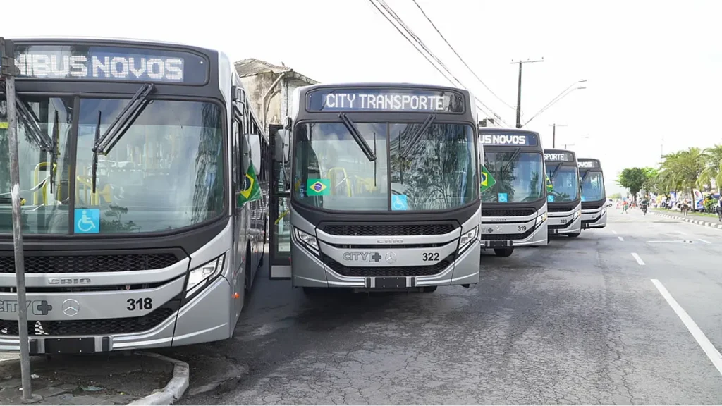 novos-onibus-da-city-reduzem-emissao-de-poluentes-em-ate-75%-e-reforcam-frota-em-guaruja